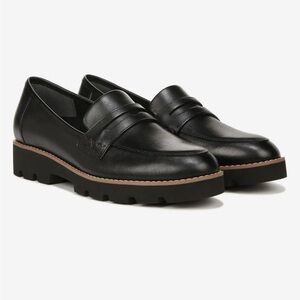 Vionic Women's Cheryl Loafer Black Size 8